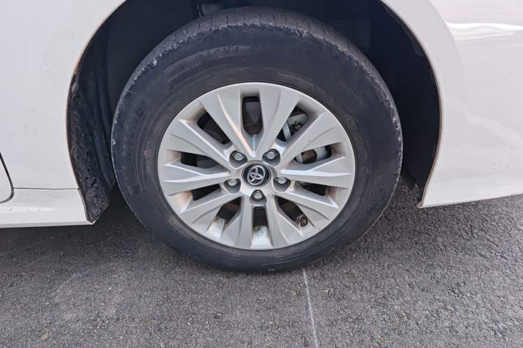 Used Toyota Corolla 2019 1.2T S-CVT GL-i Elite Edition Right Front Wheel Hub