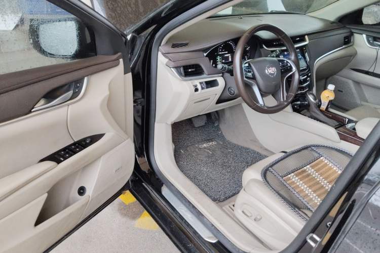 Used Cadillac XTS 2015 28T Comfort Model Driver Seat