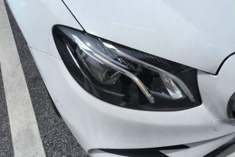 Used Mercedes-Benz E-Class 2018 Facelift E 200 L Sport Edition