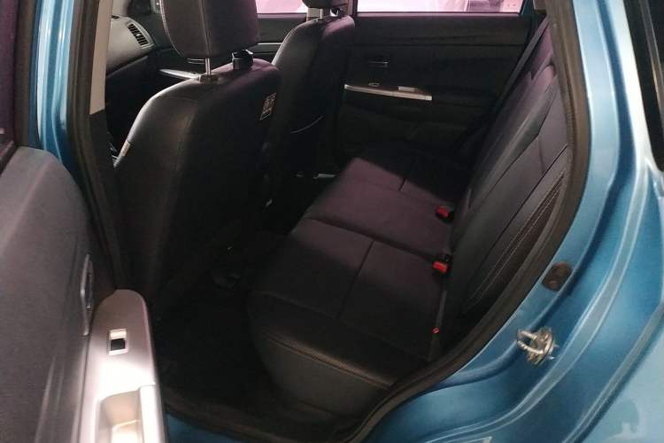 Used Mitsubishi ASX 2013 2.0L CVT Two-Wheel Drive Luxury Edition