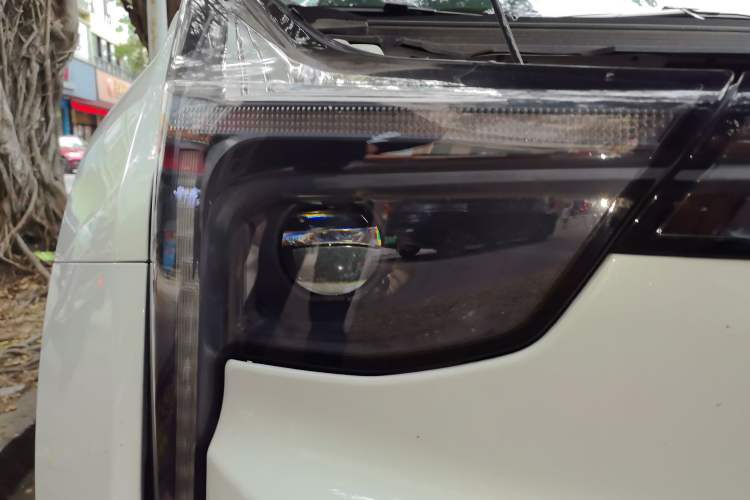 Used NETA U 2023 NETA U-Ⅱ 400 U Show Edition – Lithium Iron Phosphate
