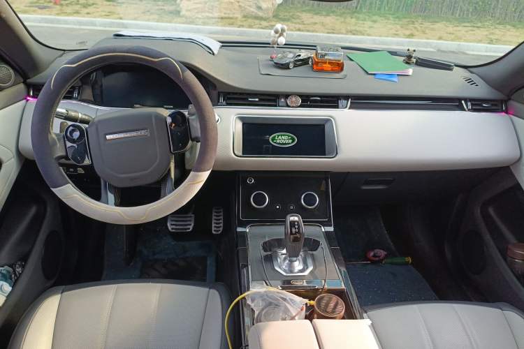 Used Land Rover Range Rover Evoque 2020 249 PS R-DYNAMIC S Sport Edition