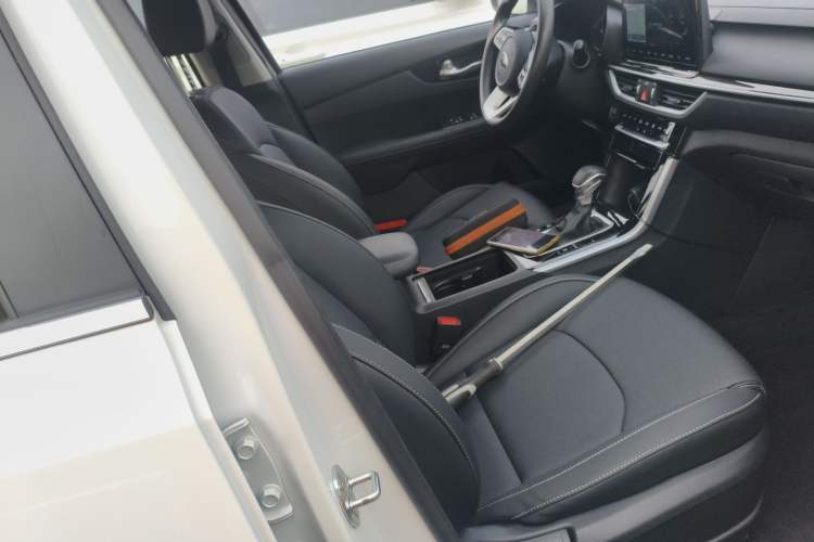 Used Kia K3 2019 1.5L CVT Smart Connectivity Version Right Front Seat