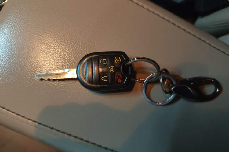 Used Ford Edge 2012 2.0T Elite Sunroof Edition
