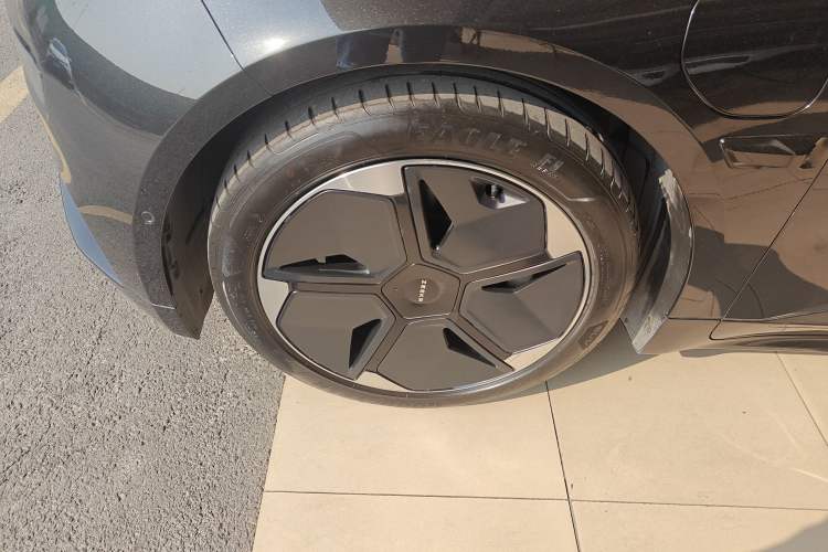 Used Zeekr 001 2021 Ultra-Long Range Single-Motor WE Edition
