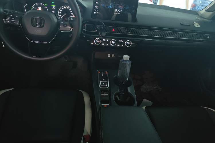 Used Honda Civic 2023 2.0L eHEV Pioneer Edition