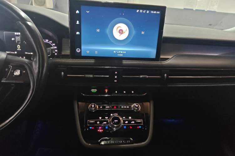 Used Lincoln Corsair 2021 2.0T Two-Wheel Drive Deluxe Edition Audio And AC Panel