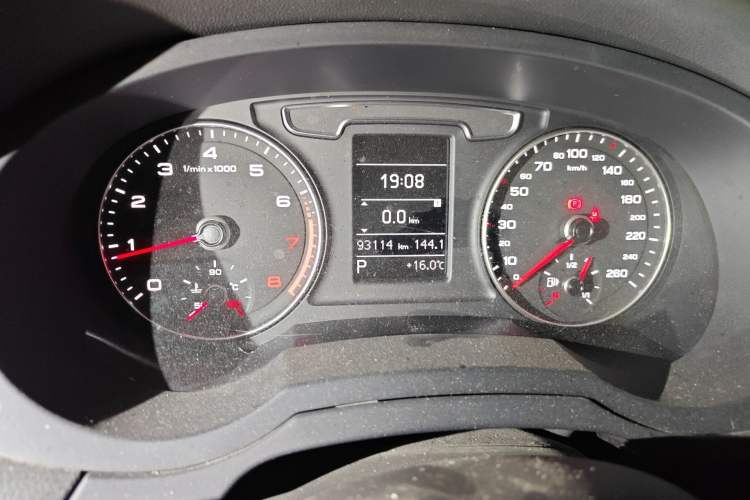 Used Audi Q3 2017 30 TFSI Fashion Model