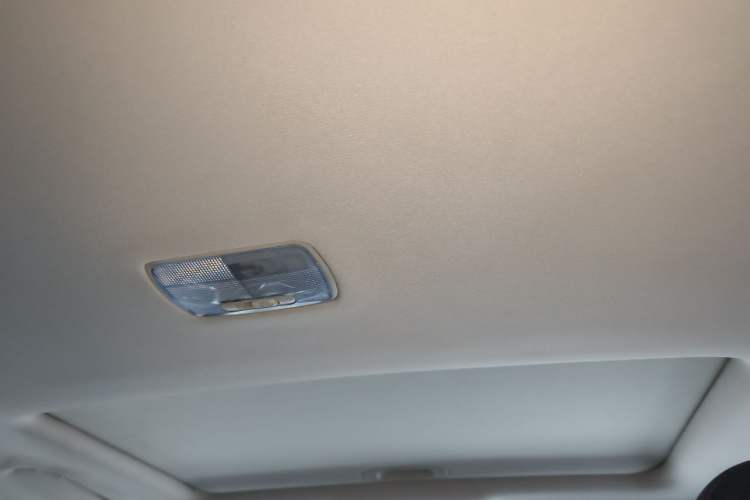 Used Haval H6 2017 Red-Label Sport Edition 2.0T Diesel Manual Two-Wheel Drive Elite Model China V Standard
