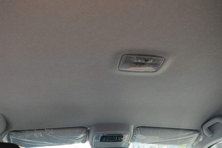 Used JMC Yuhu 9 2022 2.0T Automatic Diesel 4x4 Comfort Edition