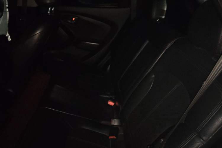 Used Hyundai ix35 2010 2.0L Automatic Two-Wheel Drive Elite Edition GLS
