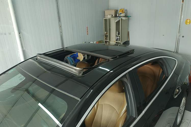 Used Buick LaCrosse 2016 20T Elite Edition Roof