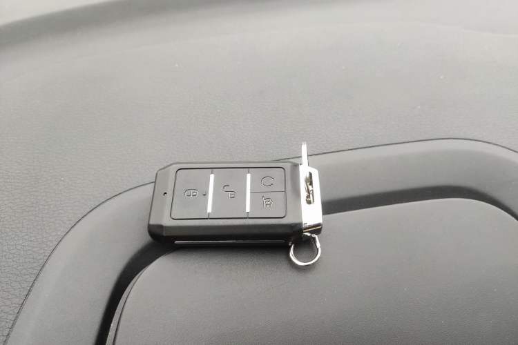 Used BYD Yuan New Energy 2019 EV535 Smart Connect Trendsetting Model