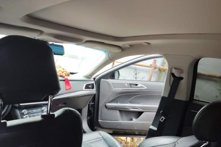 Used Ford Taurus 2016 EcoBoost 180 Luxury Model