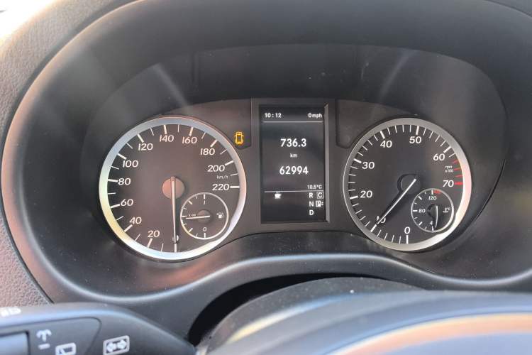 Used Mercedes-Benz Vito 2018 2.0T Business Version China V Emission Standard
