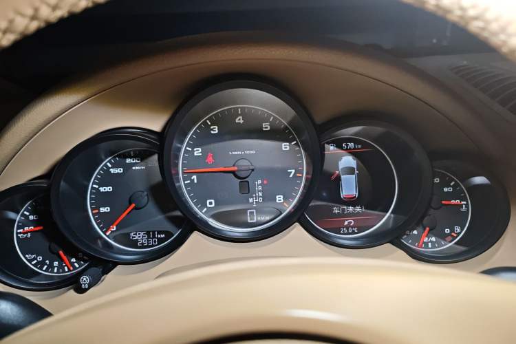Used Porsche Cayenne 2011 Cayenne 3.0T Instrument Cluster