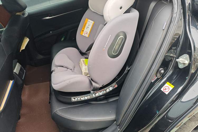 Used Toyota Camry 2018 Dual-Engine 2.5 HG Luxury Edition
