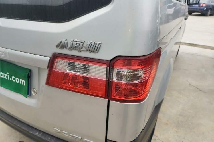 Used Jinbei Hiace X30 2021 1.5L Standard Version Air-Conditioning-Free Bus China VI Emission Standard SWC15M

