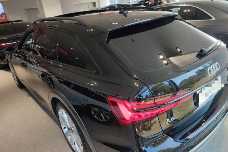 Used Audi A6 2022 allroad quattro Explorer 55 TFSI Prestige Off-Road Model