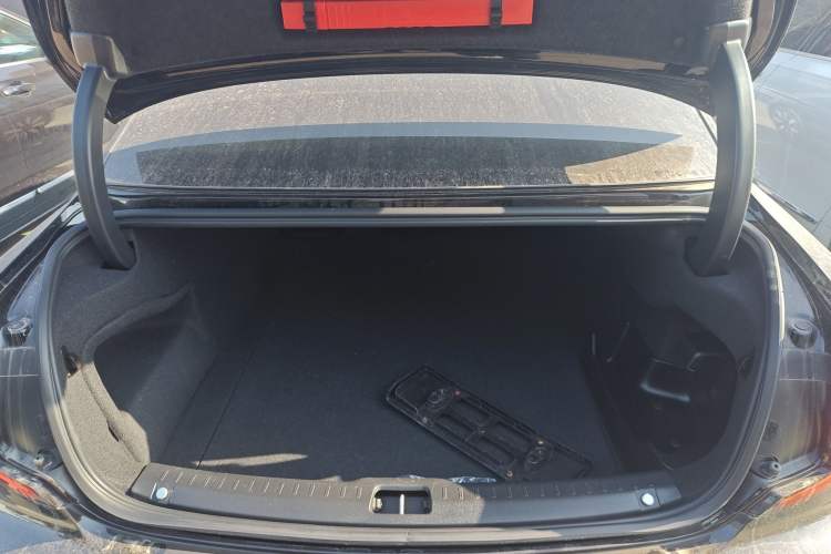 Used Volvo S90 New Energy 2024 Plug-in Hybrid Four-Wheel Drive Long-Range Luxury Smart Edition