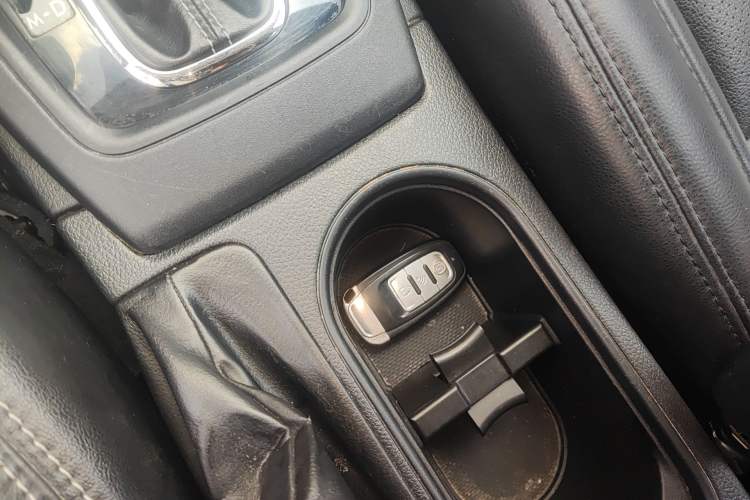 Used Subaru Forester 2015 2.0i Special Edition Commemorative Model Vehicle Key