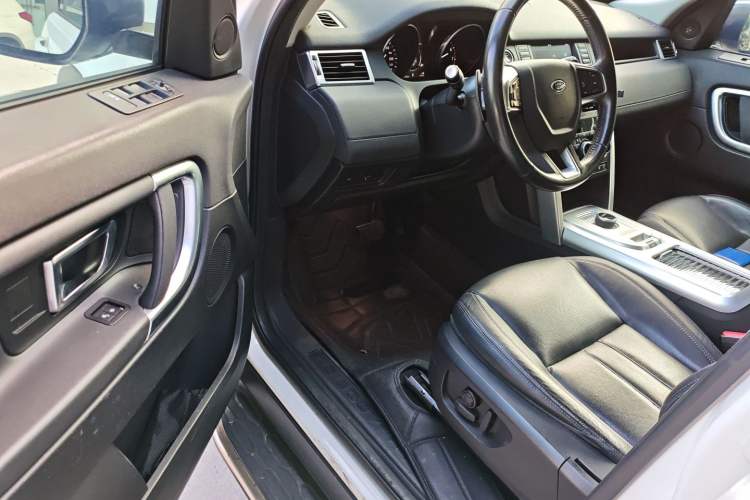 Used Land Rover Discovery Sport 2017 2.0T SE