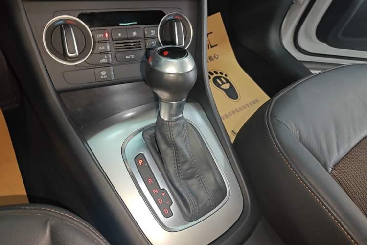 Used Audi Q3 2016 30 TFSI Fashion Model
