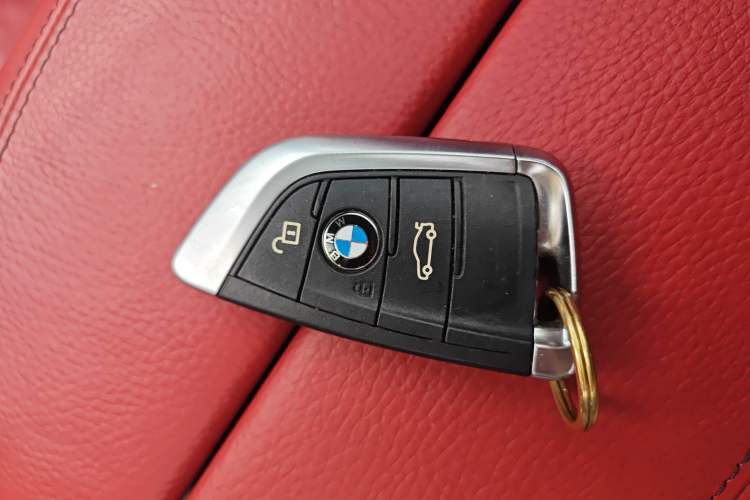 Used BMW X6 2015 xDrive35i Leading Model Vehicle Key