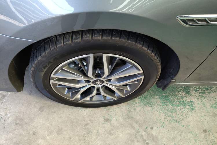 Used BYD Qin PLUS 2023 Champion Edition DM-i 120KM Leading Model
