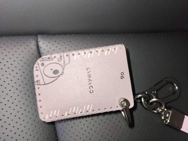 Used Lynk & Co 06 2021 1.5T Shero Pink Special Edition — 8