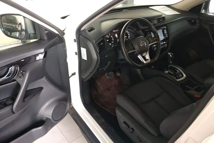 Used Nissan X-Trail 2019 2.0L CVT Comfort Edition 2WD