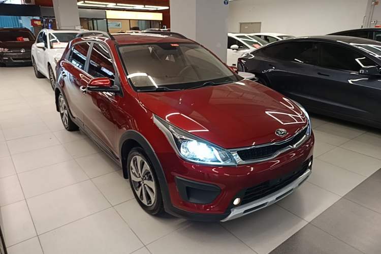 Used Kia KX Cross 2017 1.4L AT GLS Front Right 45 Deg