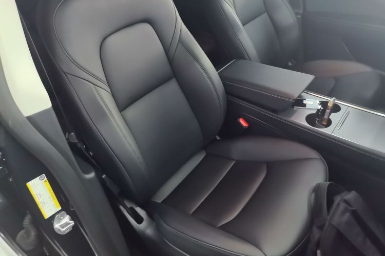 Used Tesla Model Y 2024 Rear-Wheel-Drive Version