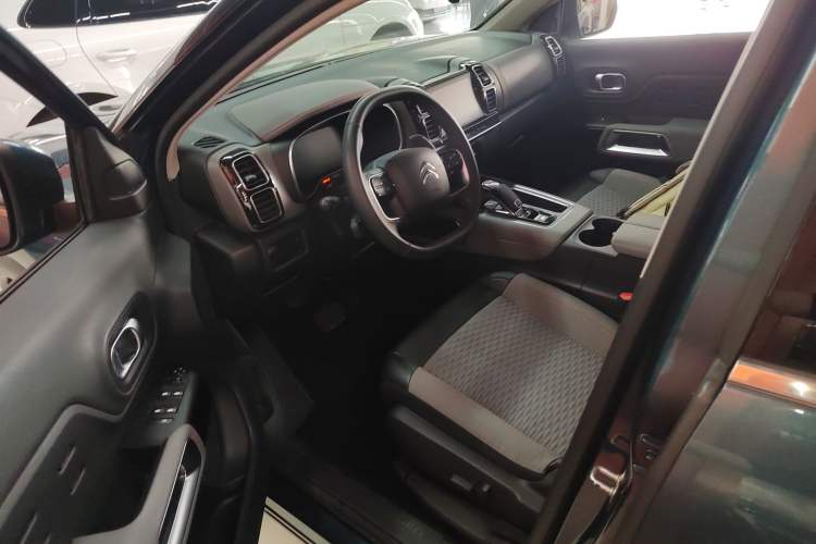 Used Citroen C5 AIRCROSS 2019 350THP Enjoyment Model China V Standard Driver Seat