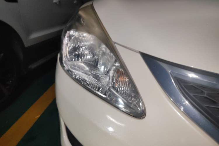 Used Nissan Tiida 2011 1.6L CVT Smart Version
