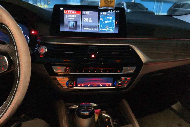 Used BMW 5 Series 2019 530Li Luxury Edition Premium Package