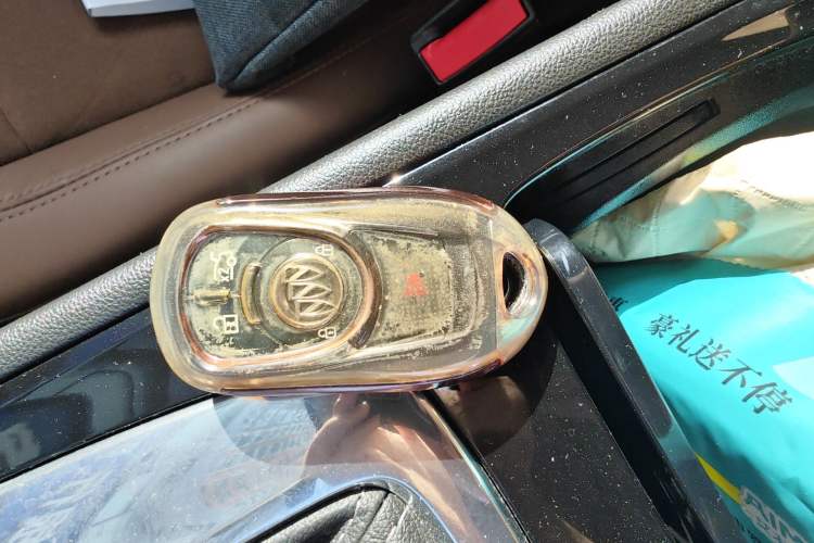 Used Buick Regal 2019 20T Elite Version China VI Standard Vehicle Key