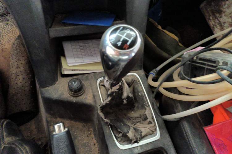 Used JMC Yuhu 7 2017 2.4T Classic Edition Diesel 4x4 Luxury Version JX4D24A5L