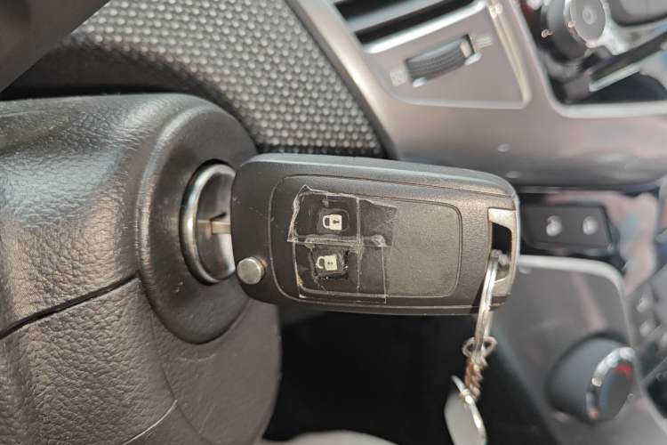 Used Chevrolet Cruze 2013 Hatchback 1.6T Automatic Flagship Model