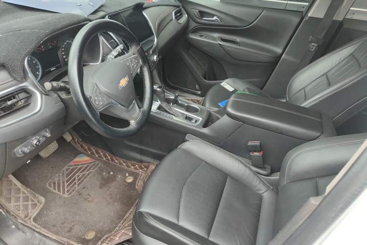 Used Chevrolet Equinox 2019 535T Automatic Chijie Edition China VI Left Front Seat