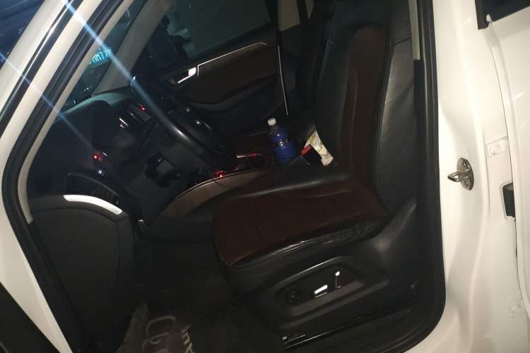 Used Audi Q5 2017 Plus 40 TFSI Ambition Model
