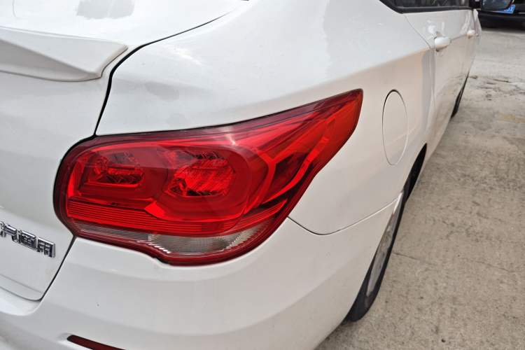 Used Chevrolet Cavalier 2016 1.5L Automatic Xinyue Edition Exterior 3