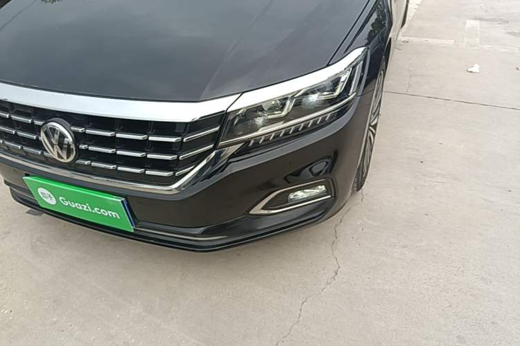 Used Volkswagen Passat 2019 330TSI Luxury Edition China VI Standard Left Front Headlight