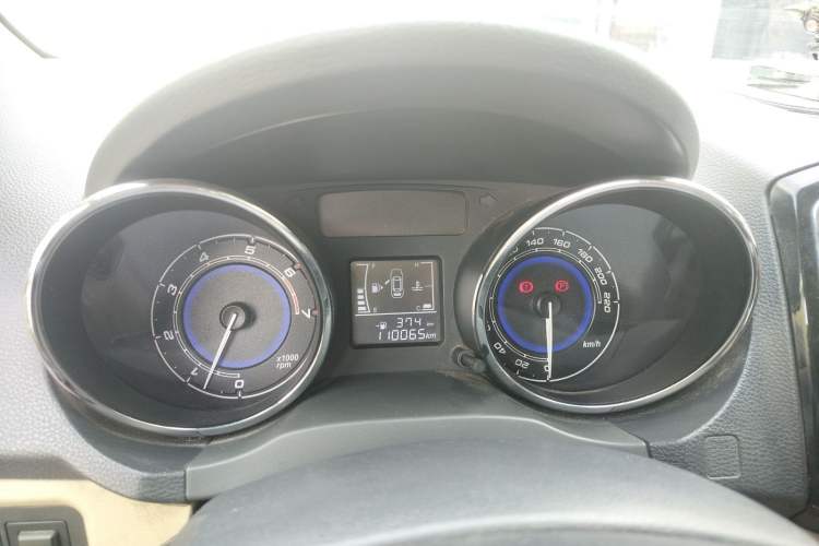 Used Chery E3 2015 1.5L Manual Fashion Model