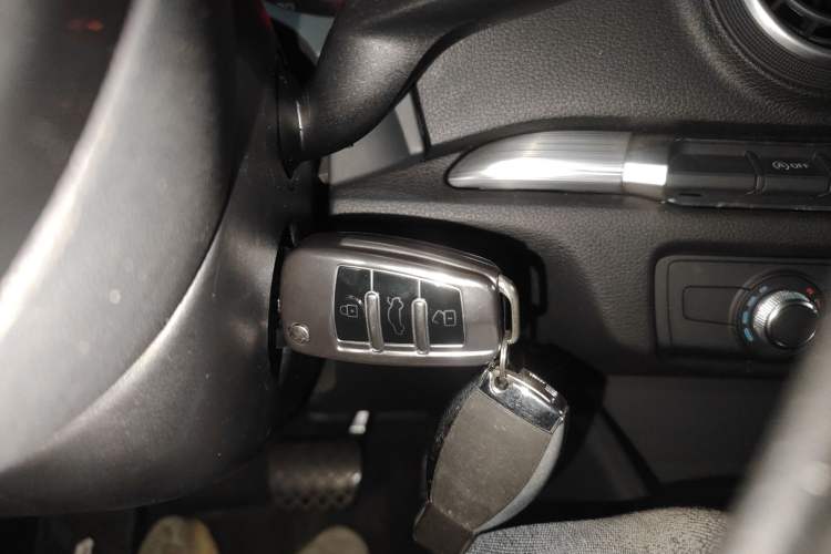 Used Audi A3 2015 Sportback 35 TFSI Millionth Anniversary Intelligent Leading Model
