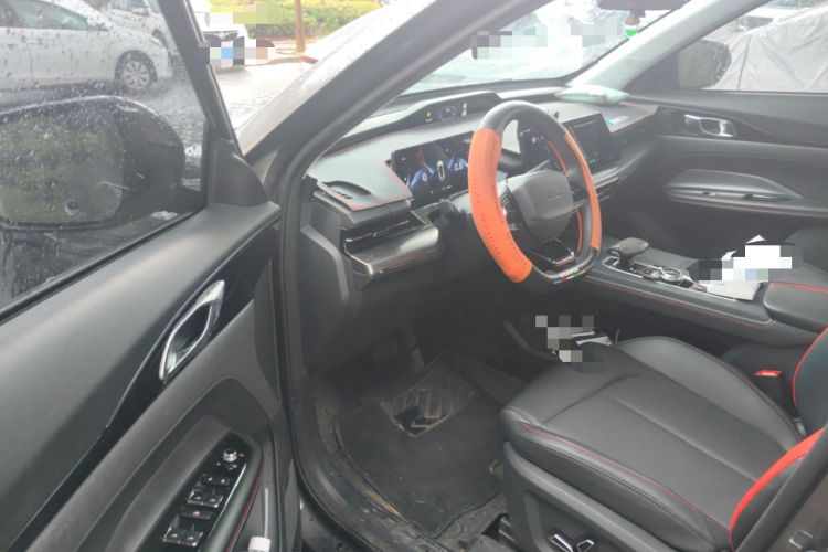 Used CHANGAN OSHAN Z6 2022 Blue Whale 1.5T DCT Smart Edition Driver Seat