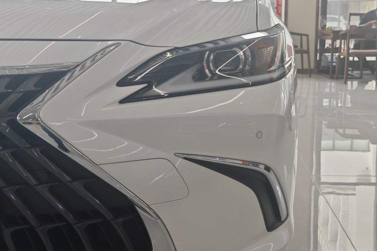 Used Lexus ES 2022 200 Excellence Edition Left Front Headlight