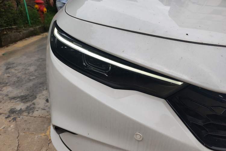 Used Honda Integra 2023 240TURBO CVT Smart Enjoyment Version Right Front Headlight
