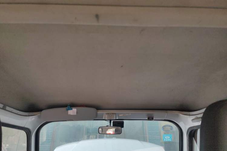 Used Wuling Zhiguang 2015 1.2L Practical LS-I Model