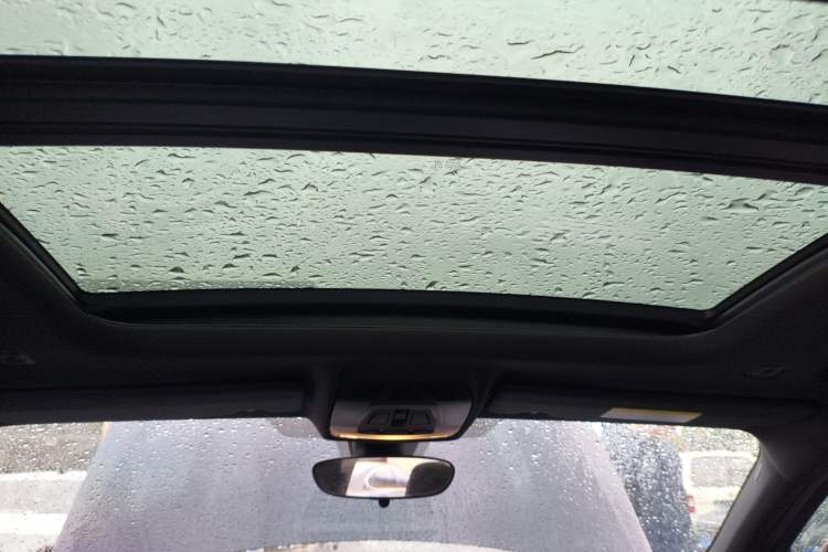 Used BMW X2 2023 xDrive 25i Shining Edition
